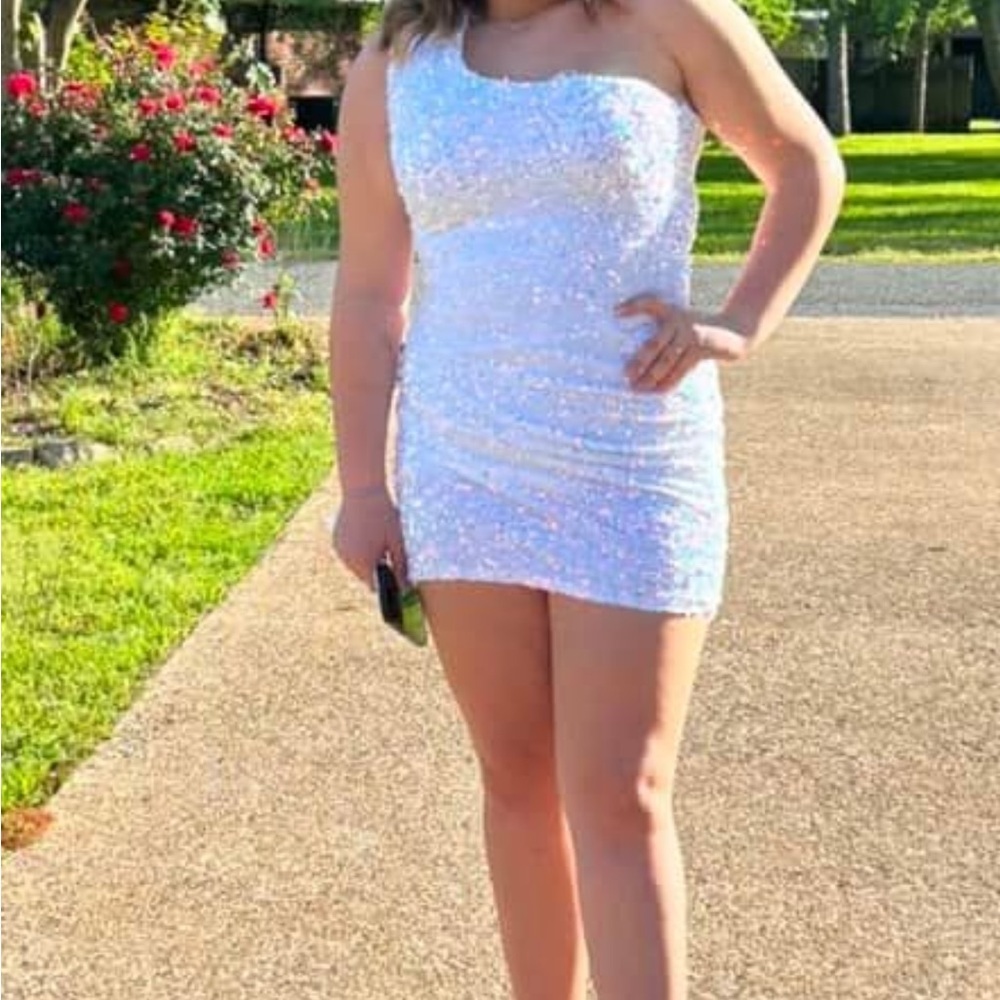 Elegant White Sequin Dress